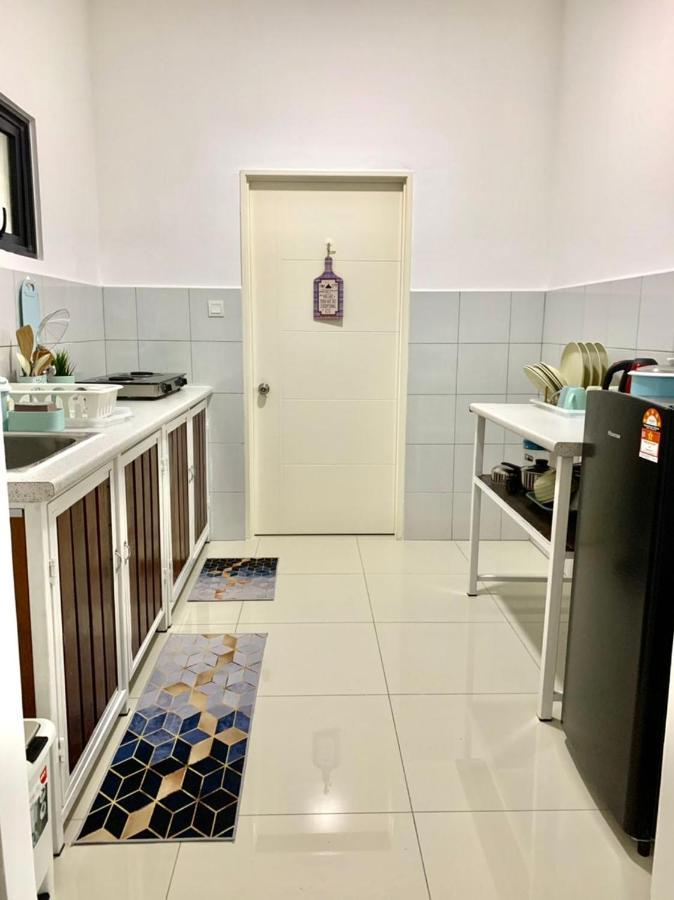 Bunga Homestay Sea View Kuala Terengganu Exterior foto