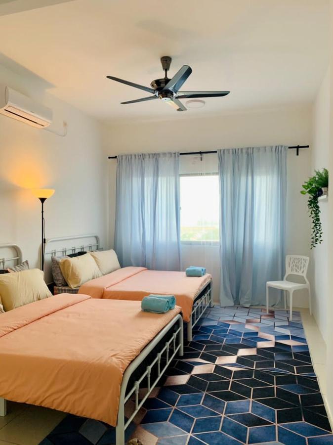 Bunga Homestay Sea View Kuala Terengganu Exterior foto